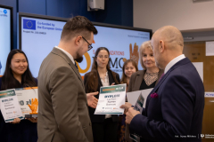 2026-03-27- WIZ-HI-HUMAN-RESILIENT-SUSTAIN INNOVATOR 5.0-fot-Iryna-Mikhno-PB