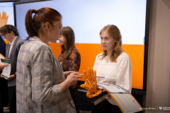 2026-03-27- WIZ-HI-HUMAN-RESILIENT-SUSTAIN INNOVATOR 5.0-fot-Iryna-Mikhno-PB