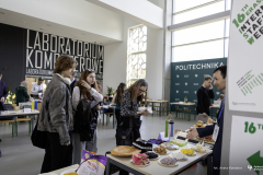 2026-05-19-International-Staff-Week-Cultural-Stands-fot-Aneta-Kondzior