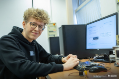 2026-10-21-II-Piknik-integracyjny-dla-studentów-pierwszego-roku-WE-fot-Dariusz-Piekut-PB
