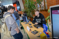 2026-10-21-II-Piknik-integracyjny-dla-studentów-pierwszego-roku-WE-fot-Dariusz-Piekut-PB