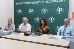 Politechnika Białostocka wraz z Politechniką Krakowską i Tianjin  Chengjian University podpisała dziś (22.06.2021) trójstronną umowę  dotyczącą wspólnego prowadzenia Międzynarodowej Szkoły Inżynierska przy Tianjin Chengjian University, fot.  G. Kościuk