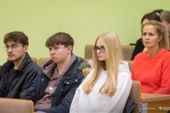2025-03-31-WIZ-Agenda-AI-w-marketingu-fot-Iryna-Mikhno-PB-10
