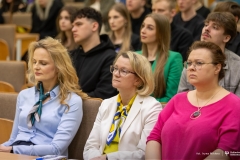 2025-03-31-WIZ-Agenda-AI-w-marketingu-fot-Iryna-Mikhno-PB-11