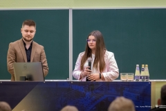 2025-03-31-WIZ-Agenda-AI-w-marketingu-fot-Iryna-Mikhno-PB-40