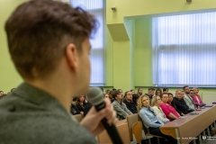 2025-03-31-WIZ-Agenda-AI-w-marketingu-fot-Iryna-Mikhno-PB-69