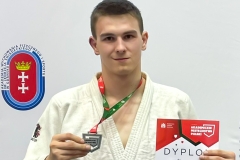 Konrad Dzierżek