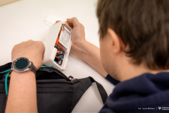 2026-02-26-projekt-kamizelka-Fot-Iryna Mikhno