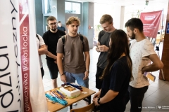 2025-06-17-WE-Akcja ankietyzacja-fot-Iryna-Mikhno-PB.jpg