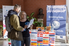 Erasmus-Days-prezentacje-WI-i-WE-fot.-Piotr-Awramiuk-PB-7
