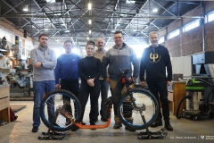 Studenci-oraz-pracownicy-z-WM-zaprojektowali-prototyp-adaptera-umozliwiajacego-zamocowanie-ploz-na-hulajnodze_fot.-Pawel-Jankowski-29