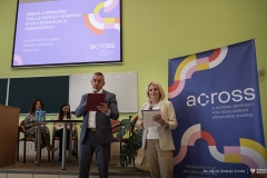 2025-05-29-Uniwersytet-Europejski-Across-debata-inkluzywność-i-równość-fot-Maciej-Giedrojc-Juraha