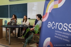 2025-05-29-Uniwersytet-Europejski-Across-debata-inkluzywność-i-równość-fot-Maciej-Giedrojc-Juraha