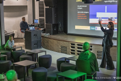 2026-04-24-kawiarnia-naukowa-bez-ruchu-fot-Maciej-Giedrojc-Juraha