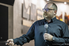 2026-04-24-kawiarnia-naukowa-bez-ruchu-fot-Maciej-Giedrojc-Juraha