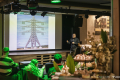 2026-04-24-kawiarnia-naukowa-bez-ruchu-fot-Maciej-Giedrojc-Juraha