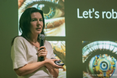 Kawiarnia-Naukowa-Sztuka-cyfrowa-fot-Maciej-Giedrojc-Juraha