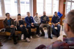 2025-12-10-Kawka-z-profesorem-fot-Iryna-Mikhno-PB