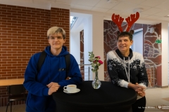 2025-12-10-Kawka-z-profesorem-fot-Iryna-Mikhno-PB