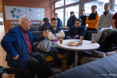 2025-12-10-Kawka-z-profesorem-fot-Iryna-Mikhno-PB