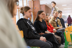 026-03-25-Kawka-z-profesorem-fot-Dariusz-Piekut-PB