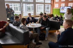 026-03-25-Kawka-z-profesorem-fot-Dariusz-Piekut-PB