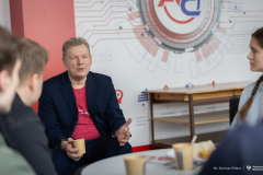 026-03-25-Kawka-z-profesorem-fot-Dariusz-Piekut-PB