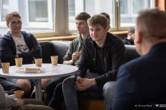 026-03-25-Kawka-z-profesorem-fot-Dariusz-Piekut-PB