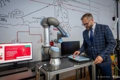 2025-05-20-Otwarcie-Laboratorium-Przemysłowej-Autonomizacji-i-Cyfrowej-Produkcyjna-WE-fot-Dariusz-Piekut-PB
