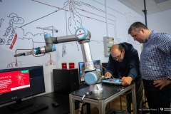 2025-05-20-Otwarcie-Laboratorium-Przemysłowej-Autonomizacji-i-Cyfrowej-Produkcyjna-WE-fot-Dariusz-Piekut-PB