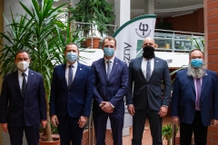 prof. dr hab. inż. Andrzej Sikorski, Kierownik Katedry Elektrotechniki, Energoelektroniki i Elektroenergetyki, Kierownik projektu; Hubert Jakubowski kierownik Działu Badań, Członek Rady Nadzorczej WCBKT; Sebastian Jaskowiak, dyrektor rozwoju i pełnomocnik prezesa zarządu ds. kontroli i jakości w WCBKT; Piotr Kisiel, prezes WCBKT S.A.; dr hab. inż. Mirosław Świercz, prof. PB, Prorektor ds. Rozwoju.