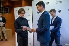 2024-12-04-Ceremonia-wręczenia-dyplomów-stypendiów-fundowanych-przez-pracodawców-fot-Dariusz-Piekut