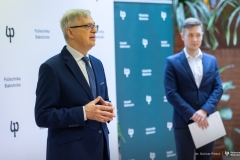 2024-12-04-Ceremonia-wręczenia-dyplomów-stypendiów-fundowanych-przez-pracodawców-fot-Dariusz-Piekut