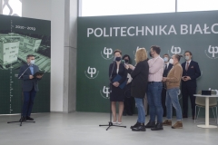 Politechnika-Bialostocka-podpisala-porozumienie-o-wspolpracy-z-Uniwersytetem-Medycznym-w-Bialymstoku-fot.-Maciej-Giedrojc-Juraha-37