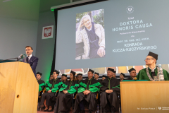 2026-04-23-Konrad-Kucza-Kuczyński-Doktor-Honoris-Causa-Politechniki-Białostockiej-fot-Dariusz-Piekut-PB