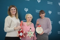 2025-11-28-Przystrajanie-bombek-w-CNK -fot-Jerzy-Doroszkiewicz-PB