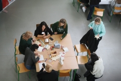 2025-11-28-Przystrajanie-bombek-w-CNK -fot-Jerzy-Doroszkiewicz-PB