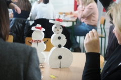 2025-11-28-Przystrajanie-bombek-w-CNK -fot-Jerzy-Doroszkiewicz-PB