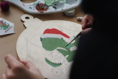 2025-11-28-Przystrajanie-bombek-w-CNK -fot-Jerzy-Doroszkiewicz-PB