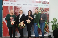 2025-11-28-Przystrajanie-bombek-w-CNK -fot-Jerzy-Doroszkiewicz-PB