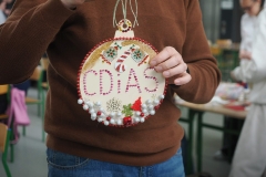 2025-11-28-Przystrajanie-bombek-w-CNK -fot-Jerzy-Doroszkiewicz-PB