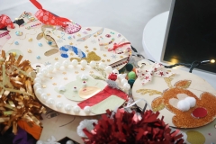 2025-11-28-Przystrajanie-bombek-w-CNK -fot-Jerzy-Doroszkiewicz-PB