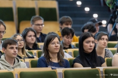 2025-04-24-wyklad-Przyszlosc-medycyny-ludzkosci-wedlug-prof.-dr-Karine-Sargsyanfot-Iryna-Mikhno-PB-18