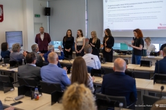 2024-05-16-Wręczenie-podziękowań-najlepszym-studentom-fot-Dariusz-Piekut