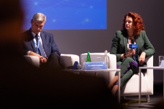 Rektor-w-panelu-Edukacja-w-czasach-czwartej-rewolucji-przemyslowej-Podlaskiego-Forum-Ekonomicznego-2022-fot.-Pawel-Jankowski-10