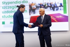 2024-12-06-stypendia-prezydenta-fot-Pawel-Jankowski