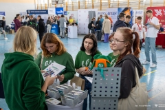 2025-04-10-targi edukacyjne-Pisz-foto-Iryna-Mikhno-PB