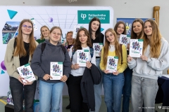 2025-04-10-targi edukacyjne-Pisz-foto-Iryna-Mikhno-PB