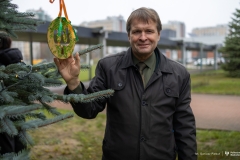 2024-12-06-Ubieranie-choinki-fot-Dariusz-Piekut