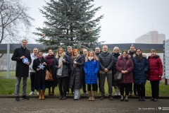 2024-12-06-Ubieranie-choinki-fot-Dariusz-Piekut